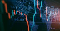 Subieron las acciones, pero los bonos reflejaron el ruido político y la volatilidad financiera