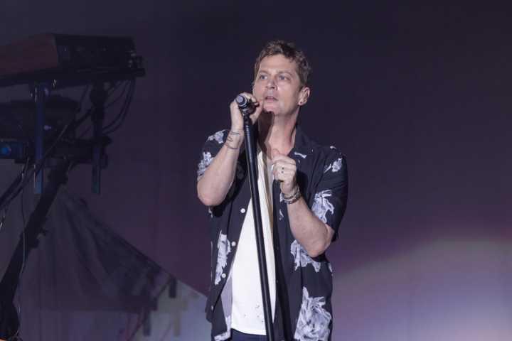 Q&A: Rob Thomas reflects on his new solo album and 30 years of Matchbox Twenty
