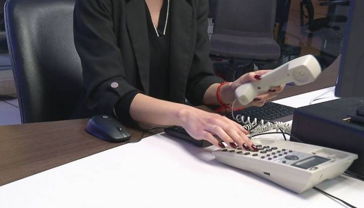 Proyecto de ley busca que call centers operen desde el extranjero