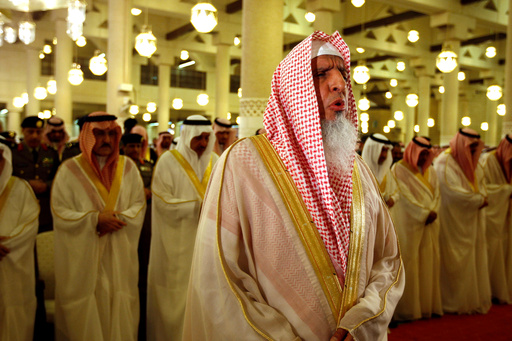 Muere el gran muftí de Arabia Saudí, el jeque Abdulaziz bin Abdullah al