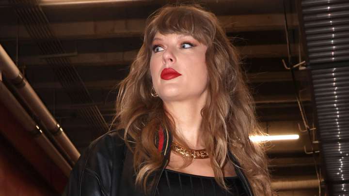 Taylor Swift mysteriously sneaks into Chiefs-Eagles game hidden behind screen to watch Travis Kelce sparking frenzy