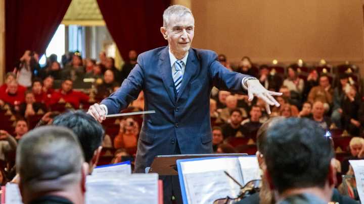 Nelson Castro debutó como director de orquesta en el Festival de Bandas
