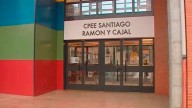 Ayuso contra la "falta de respeto" del Gobierno con las familias que apuestan por la educación especial