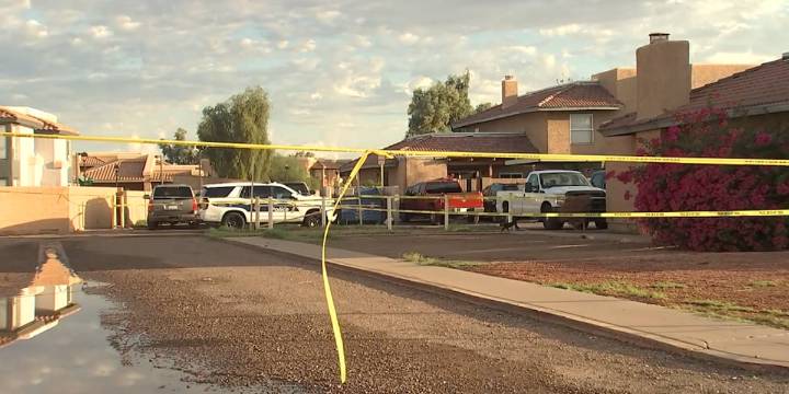 Man killed, another seriously injured in shooting in Maryvale
