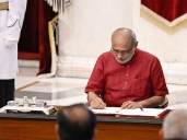 Nuevo vicepresidente, comercio con UE y Nepal, en noticias de India
