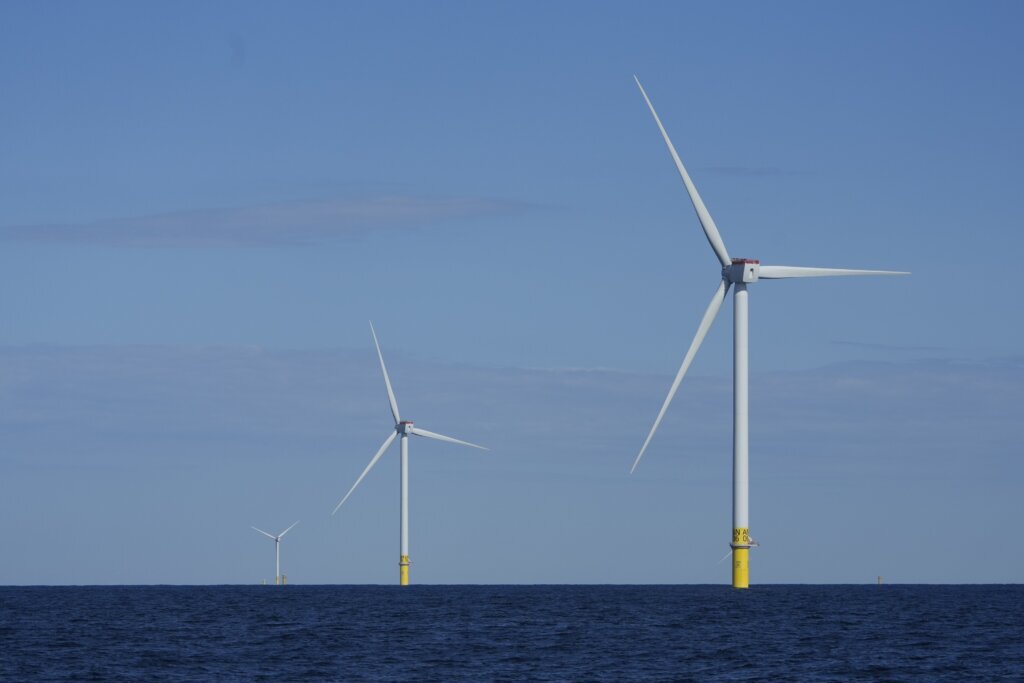 Trump administration moves to revoke permit for Massachusetts offshore wind project