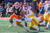 USC injuries stack up in first half against Illinois