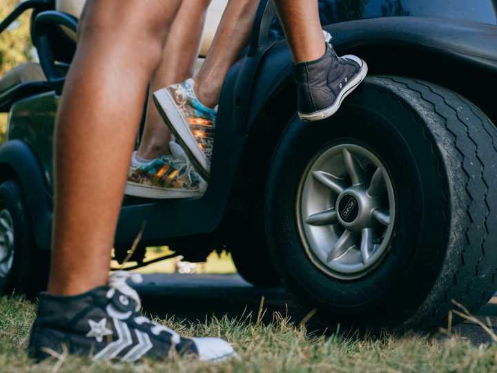 Cuál es la presión de neumáticos ideal para tu auto en la ciudad
