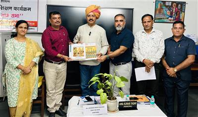 युवा ग्राम सभा में ग्राम स्वराज के गुर सीखेंगे विद्यार्थी : डॉ. चौहान एक दिवसीय प्रशिक्षण कार्यशाला संपन्न