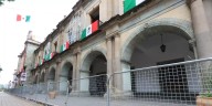 Rodean Palacio de Gobierno con vallas 4 días antes de El Grito