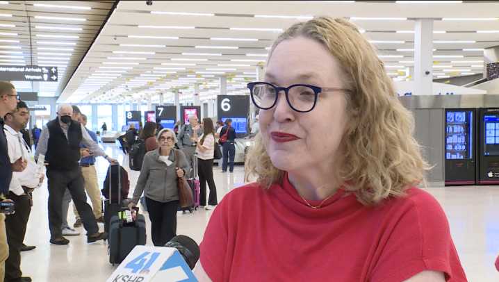 'I’m ready to hug my girl': KCI passengers deal with delays after FAA equipment outage
