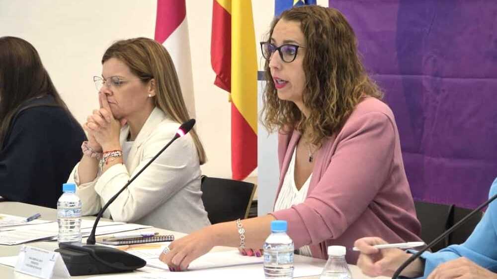 Unas 250 mujeres en CLM portan pulseras antimaltrato y ninguna ha fallado