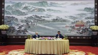 Putin se reúne en Pekín con su "querido amigo" Xi Jinping, dispuesto a "fortalecer" las relaciones entre China y Rusia