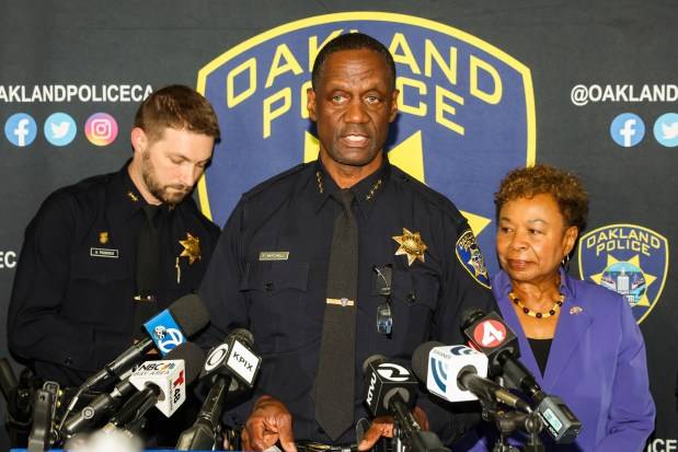 Oakland police will no longer need permission before chasing suspects at high speeds