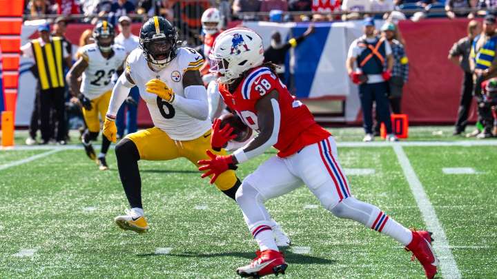 Questioning Patriots’ decision after Rhamondre Stevenson’s fumble