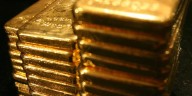 Precio del oro supera los 3.540 dólares la onza