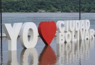 Comercios siguen inundados por desborde del río Orinoco en Ciudad Bolívar