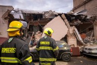 Se derrumba restaurante frente al Centro Médico de Occidente en Guadalajara;  tres personas lesionadas