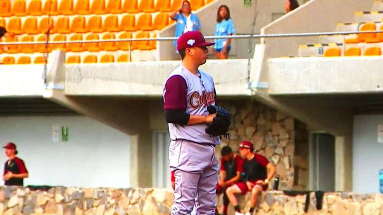 Tomateros luce efectivo con su pitcheo para vencer a Águilas en el Baja Series 2025