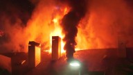 Dozens displaced after fire rips through SW Houston apartment complex