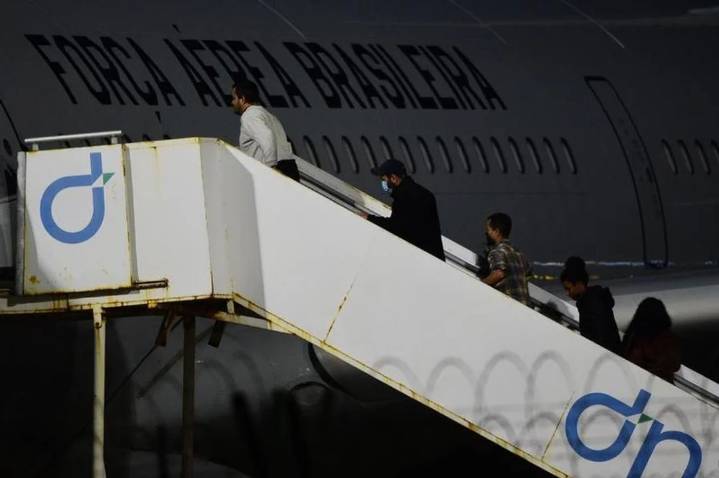 Un grupo de argentinos fue deportado por el gobierno de Trump