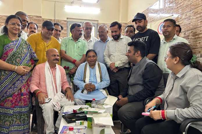 Sat Sharma, Yudhvir Sethi inaugurate free medical and eye