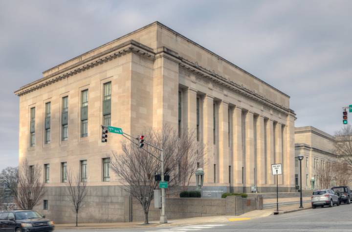 Tennessee Supreme Court Questions ABA's Role in Accreditation