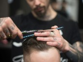 Fue una peluquería y salió con un consejo que cambió su vida: "El barbero le sugirió que visitara a un médico"