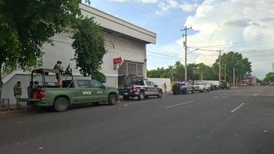 Gatilleros asesinan a dos hombres en la colonia Miguel Alemán en Culiacán