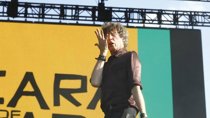 Crítica de Javier Losilla del primer día del Vive Latino: ¡Vive, bebe, baila, dale latino!