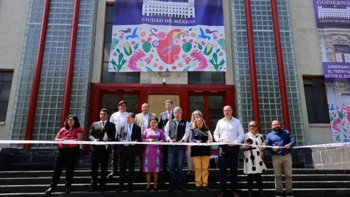 Brugada inaugura la  primera casa de Gobierno en Coyoacán