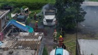 Un tractocamión se incendia en Tultepec, tras explosión en taller de pirotecnia