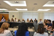 La candidata de “Primero los Salteños” expuso sus planes de turismo ante empresarios