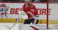 Blackhawks solidify goaltending future by signing Spencer Knight to 3