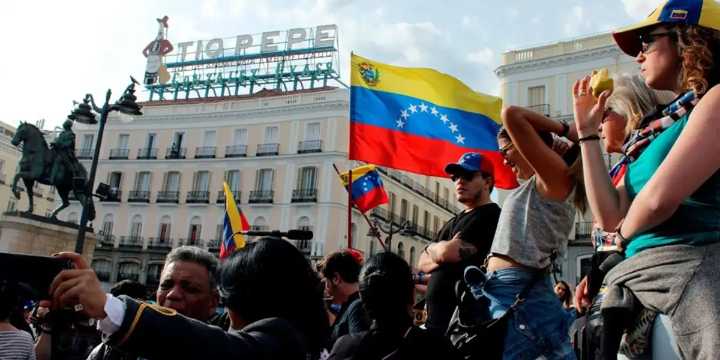 Venezolanos lideraron solicitudes de asilo en Europa en el primer semestre de 2025