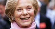 Kensington Palace issues statement after death of 'much missed family member'