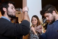 Los ‘Nobel satíricos’ reconocen estudio sobre el alcohol como herramienta para los idiomas