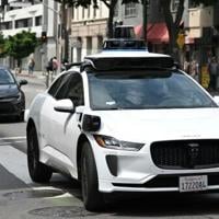 US cops pull over driverless car after illegal U