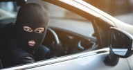 Hombre resulta herido de bala durante "carjacking" en Dorado