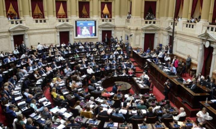 La oposición reclama que el salvataje de Estados Unidos se discuta en el Congreso