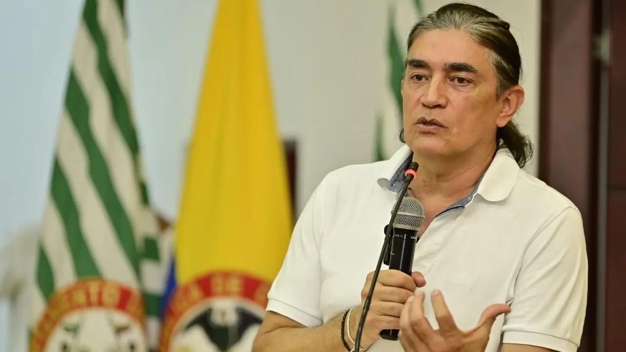 Gustavo Bolívar desiste de su precandidatura en la consulta del Pacto Histórico