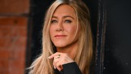 Jennifer Anniston' just wore the most Rachel-coded manicure - and it's perfect for the new season