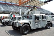 Muestra Marina unidad y fuerza en ensayo del desfile