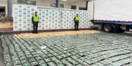 Policía halló más de $1.000 millones en marihuana oculta en un camión en vía Medellín