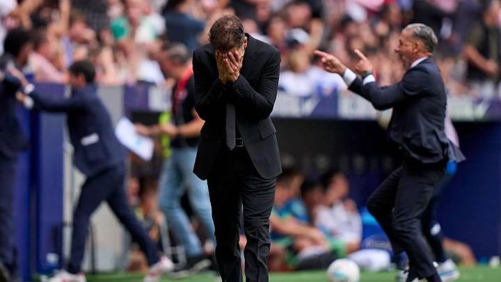 Las lágrimas de Simeone con el golazo de falta de Julián Álvarez al Real Madrid: "Hay muchas emociones dentro del cuerpo"