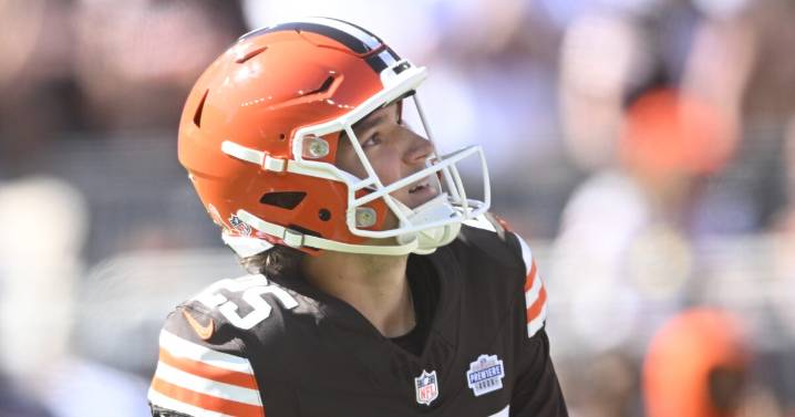 Browns sticking with K Andre Szmyt after struggles in NFL debut