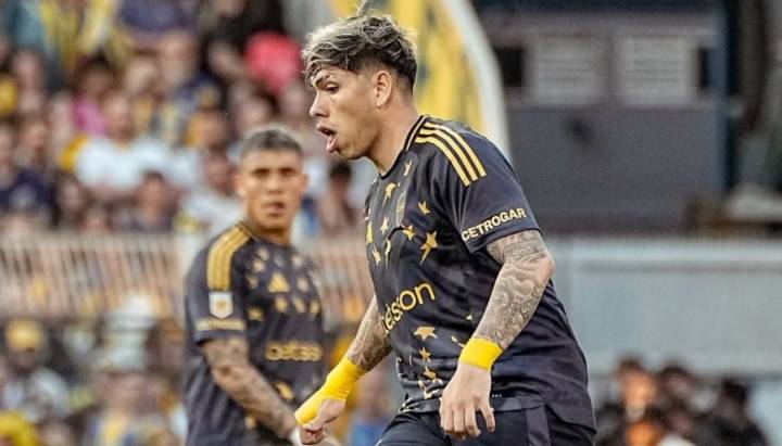 "Otra chance desperdiciada": prensa argentina "se desquita" con Carlos Palacios tras empate de Boca Juniors
