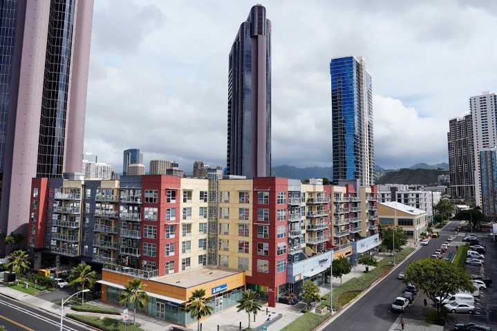 Data Dive: Hawai'i Is Near The Top In Homeowners Association Fees