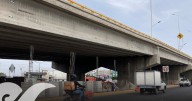 Aguaceros del fin de semana erosionan el puente vehicular de la Central de Abasto