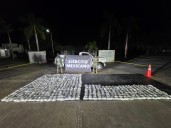 Ejército decomisa metanfetamina, fusiles y camionetas blindadas en Sinaloa